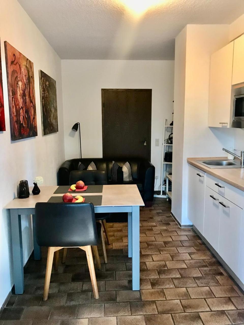 Saar-Mosel-Tal Appartement Konz Buitenkant foto
